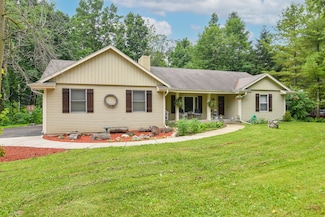 N132W18201 Rockfield Rd, Richfield, WI 53076