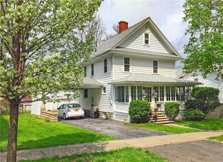 30 Elm St, Geneseo, NY 14454