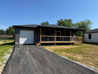 507 College Ave, Mitchell, IN 47446