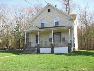 12 Fairview Ave, Ashburnham, MA 01430