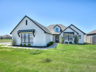 27622 E 108th Place S, Coweta, OK 74429