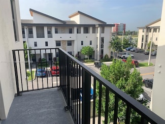 10443 NW 82nd St Unit 31, Doral, FL 33178