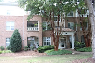 8011 Allyns Landing Way Unit 202, Raleigh, NC 27615