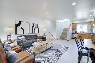 3928 14th Ave S Unit B, Seattle, WA 98108