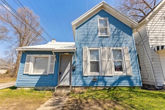 516 S 8th St, Goshen, IN 46526