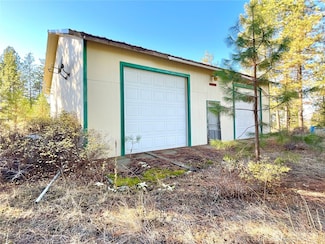 33 Hoss Dr, Tonasket, WA 98855