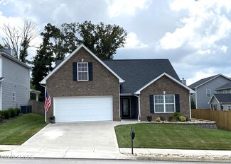 2306 Clover Vine Rd, Knoxville, TN 37931
