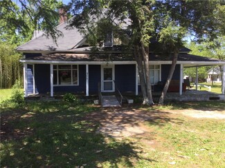 201 Blue Ridge Ave, Belton, SC 29627
