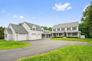 48 Evergreen Rd, Cromwell, CT 06416