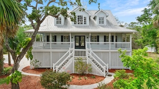 380 Wellington Ave, Oldsmar, FL 34677