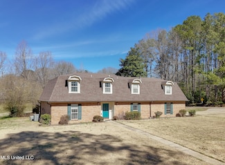 3 Rolling Hill Rd, Vicksburg, MS 39183
