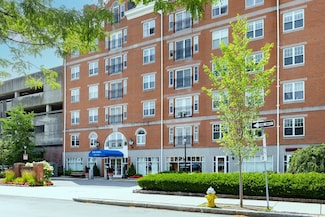 11 Church St Unit 207, Salem, MA 01970