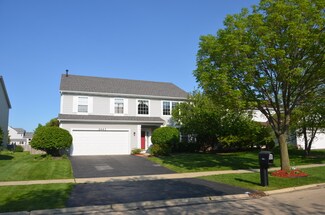 2443 Emerson Ln, Naperville, IL 60540