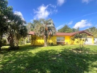 479 Water Rd, Ocala, FL 34472