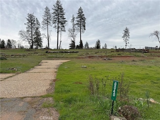 6040 Maxwood Dr, Paradise, CA 95969