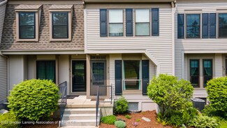 212 Park Meadows Dr Unit 24, Lansing, MI 48917