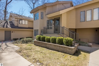 7753 Clearwater Dr, Williamsburg, MI 49690