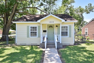 1820 8th St, Rosenberg, TX 77471