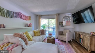 532 Sunrise Ave, Somers Point, NJ 08244