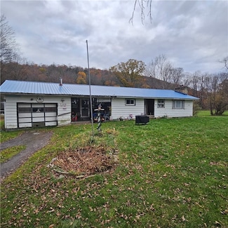 7189 Freeman Hollow Rd, Bath, NY 14810