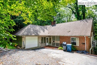 197 Blanwood Dr, Boone, NC 28607
