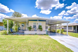 35142 Zephyr Shores Dr, Zephyrhills, FL 33541