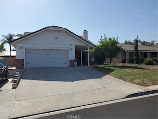 30139 Gulf Stream Dr, Canyon Lake, CA 92587
