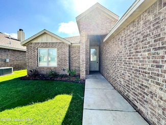 1108 N Gardner Ave, Lubbock, TX 79416