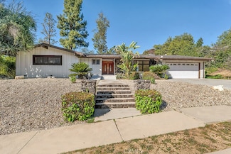 4615 Arriba Dr, Tarzana, CA 91356