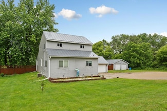 19830 Roberds Lake Blvd, Faribault, MN 55021