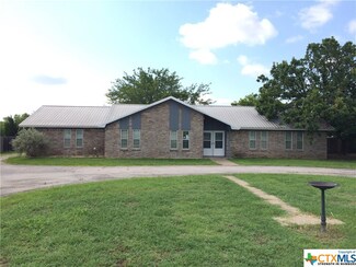 6704 N River Crossing, China Spring, TX 76633