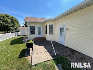 4424 Venetian Dr Unit C14, Springfield, IL 62703