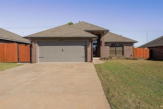 11857 NW 7th St, Yukon, OK 73099