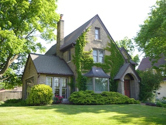 301 Sligh Blvd NE, Grand Rapids, MI 49505