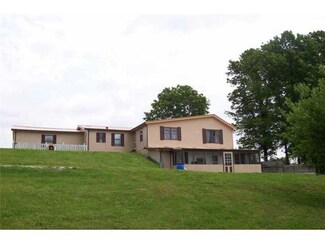 4385 E Co Rd 1200, Center Point, IN 47840
