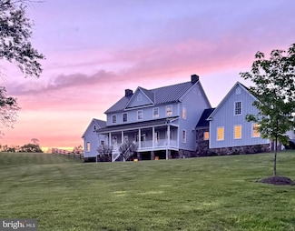 15718 Old Waterford Rd, Paeonian Springs, VA 20129