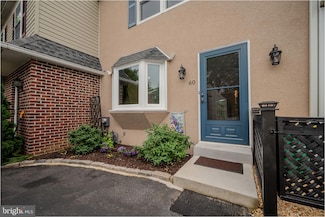 60 Kingston Terrace, Aston, PA 19014