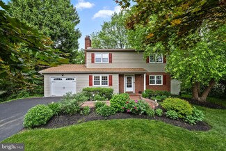 381A Grange Rd, Wayne, PA 19087