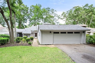 66 Stable Gate Rd, Hilton Head Island, SC 29926