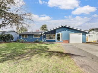711 SE 176th Place, Portland, OR 97233