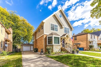 107 S I Oka Ave, Mount Prospect, IL 60056