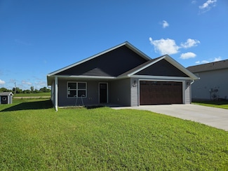 213 Century Ln, Silver Lake, MN 55381