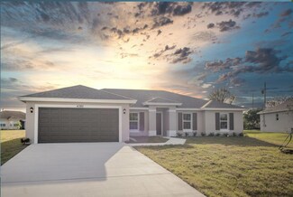 524 SW Columbus Dr, Port St. Lucie, FL 34953