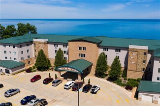 4699 Lake Rd E Unit 310, Geneva, OH 44041