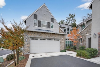 7550 Twin Bridges Ln, Citrus Heights, CA 95610