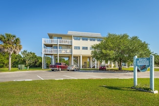 36 Sea Breeze Dr Unit 2, Crawfordville, FL 32327