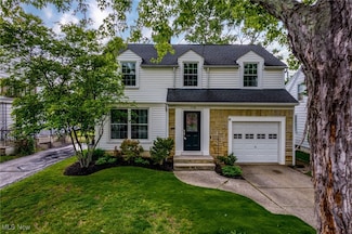 1718 Oakmount Rd, Cleveland, OH 44121