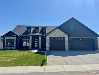 2252 Caribel St, Twin Falls, ID 83301