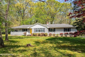 16 Revolutionary Rd, Colts Neck, NJ 07722