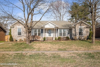 1911 Bainbridge Row Dr, Louisville, KY 40207